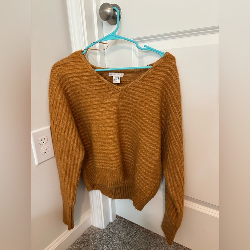 Sincerely Jules V-Neck Sweater in Rich Mustard